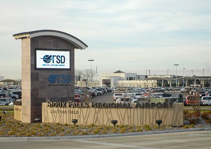 sioux city iowa closest airport