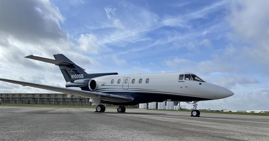 N150SB Hawker 800A — Central Jets