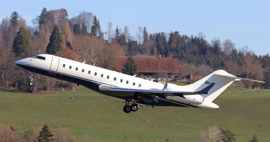 9H-III Global Express XRS — Central Jets