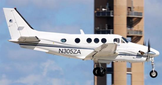 N305ZA King Air C90B — Central Jets